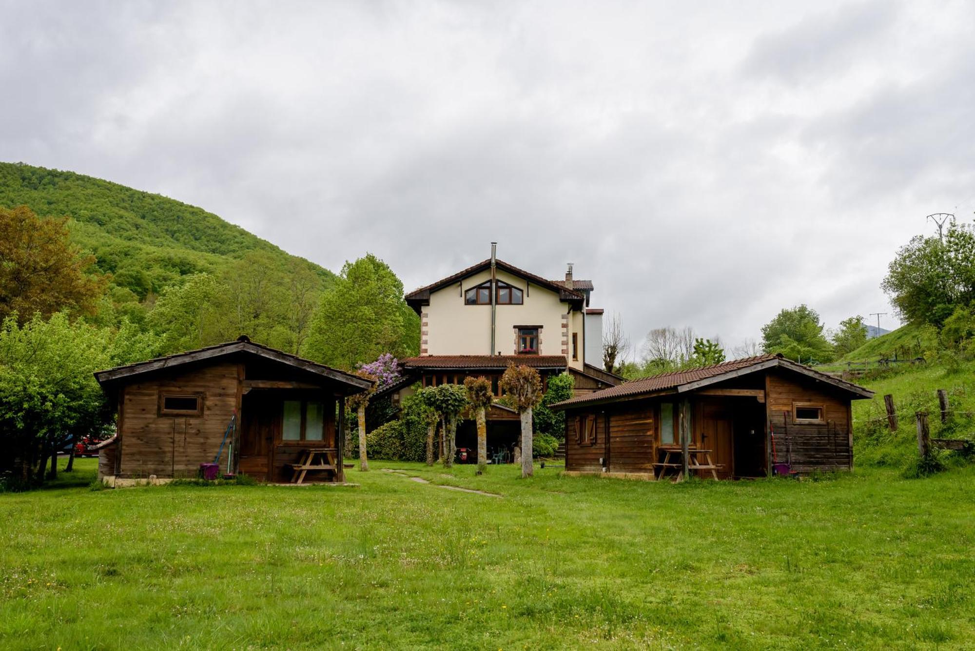 Hotel Rural Picos De Europa Posada De Valdeon Exterior foto